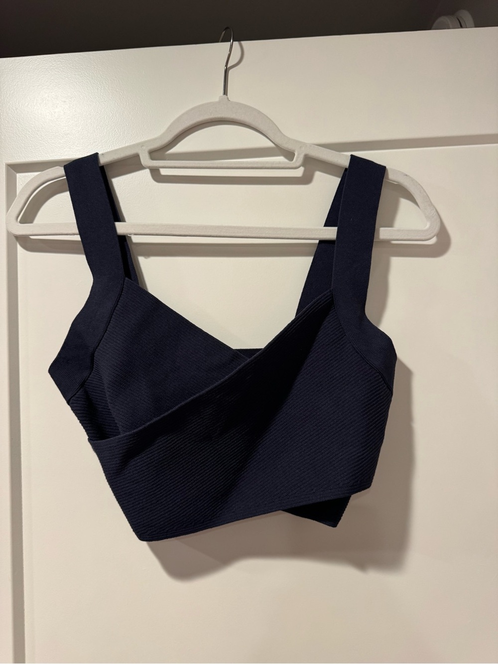 Aritzia Babaton Sculpt Knit Greek Tank Navy